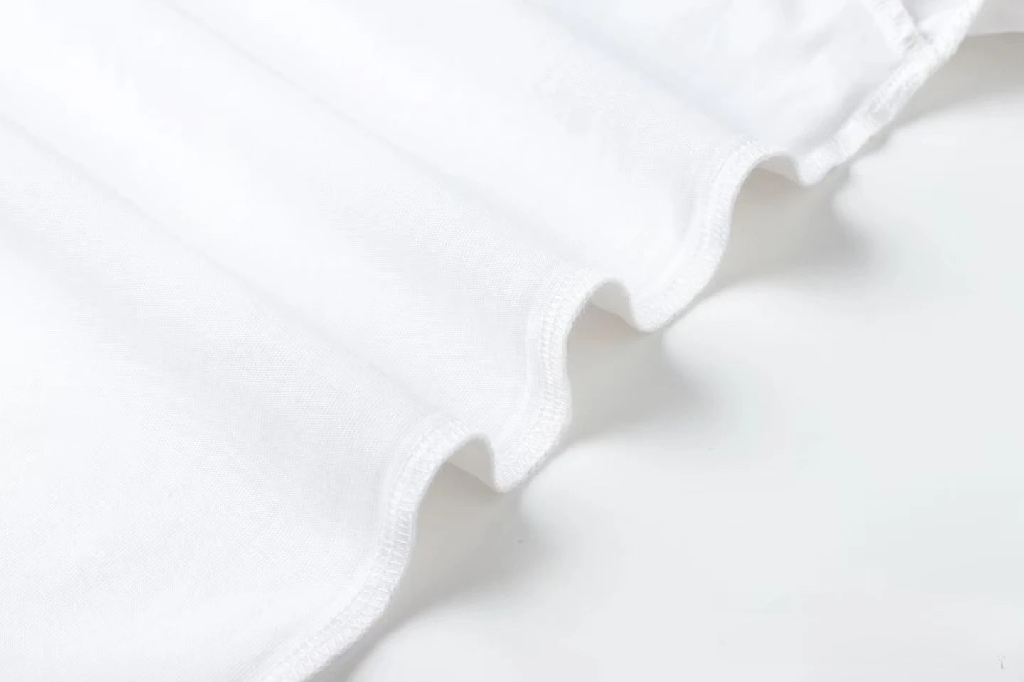 2026 New Nouveau T-shirt À Manches Courtes Imprimé De Lettres D'été Pour Hommes Et Femmes Décontracté Et Confortable Pur Coton