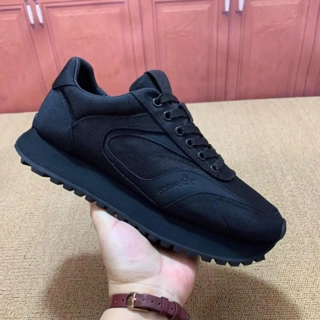 Men's shoes 2025 trendy soft soled shoes men's summer thin shoes round toe Korean version fashionable retro